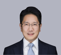 image-Johann Cho